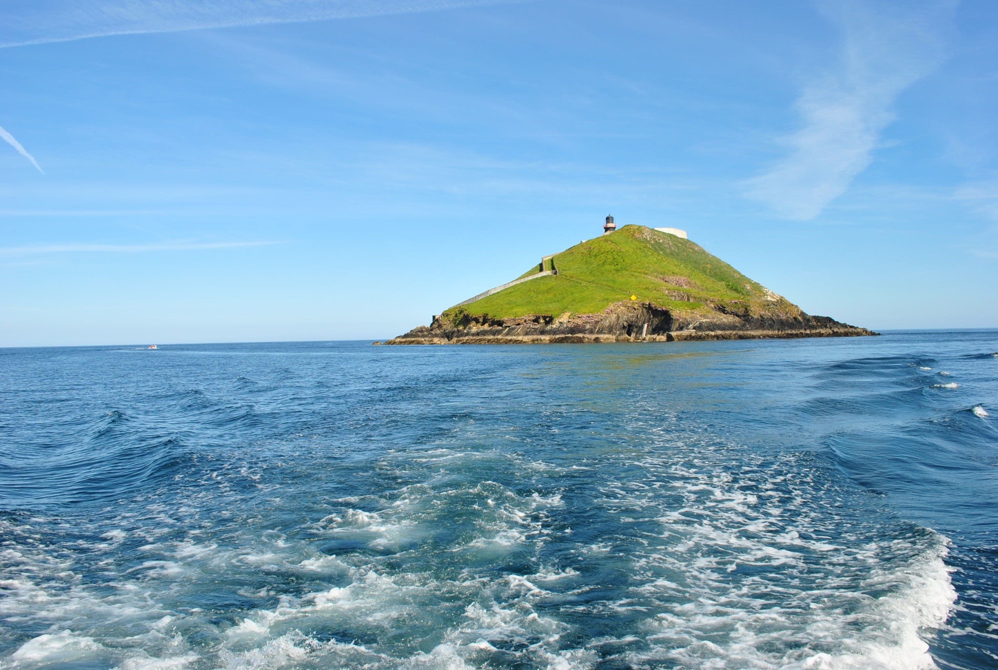 Ballycotton Bay Lighthouse close view